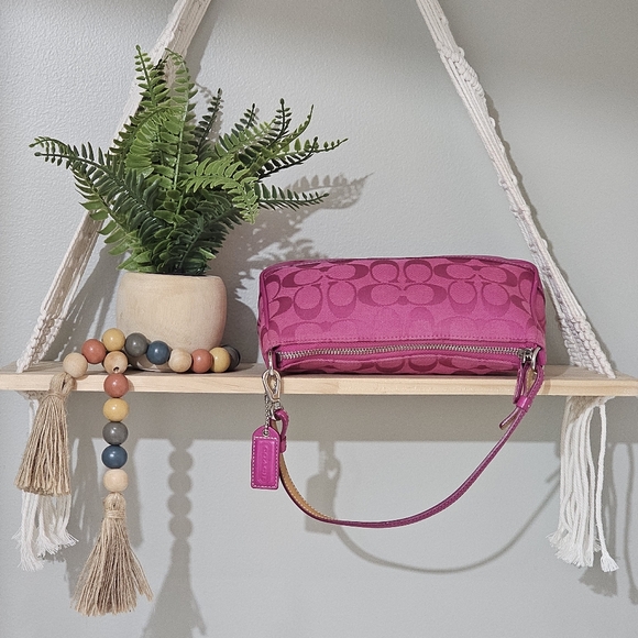 Vintage Coach Hamptons Demi Shoulder Bag Baguette Clutch (Pink) # 6094 - Picture 10 of 13